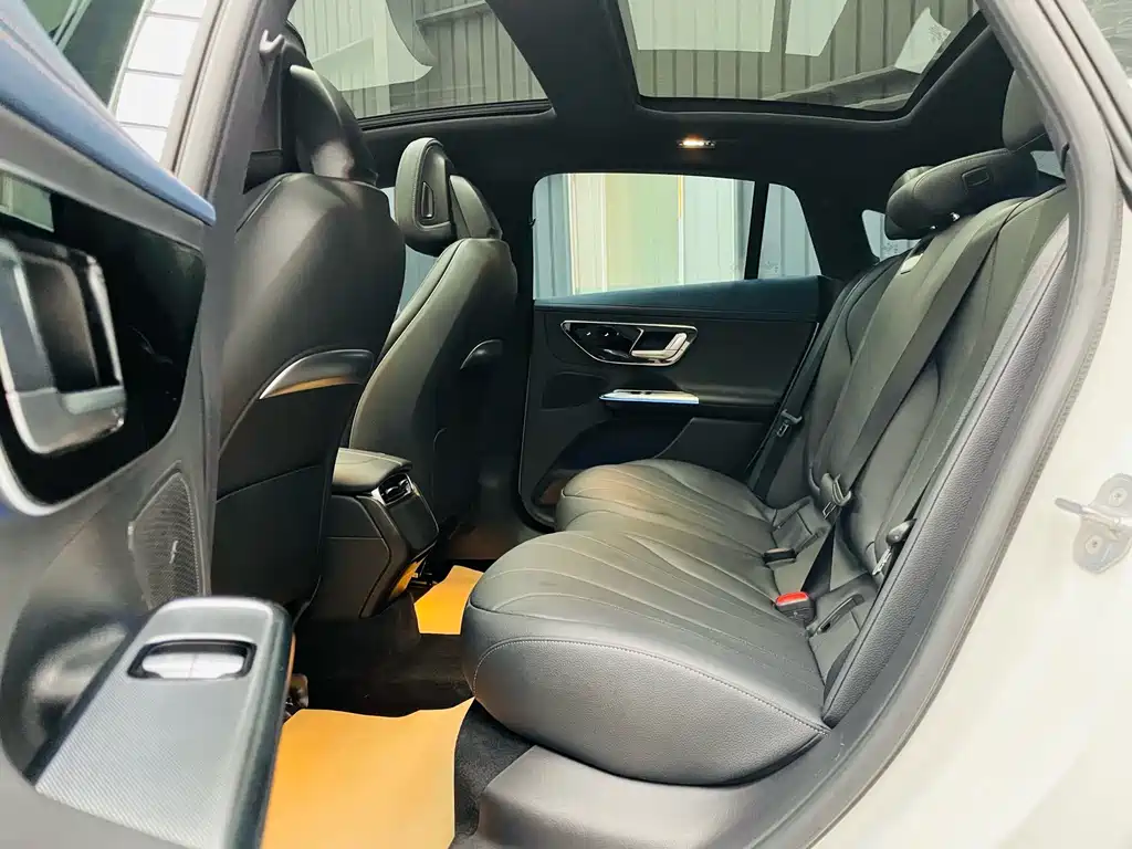 Mercedes-Benz EQE — миниатюра 12