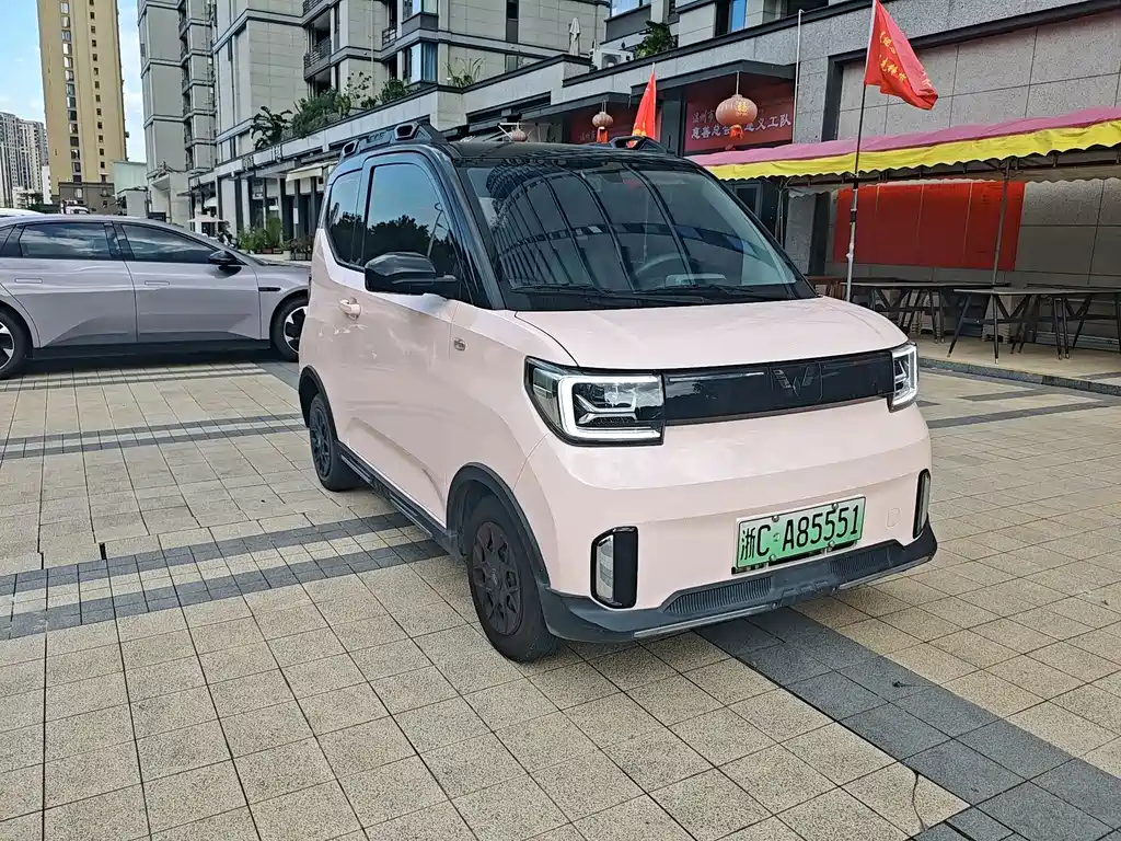 Wuling MINIEV — миниатюра 3