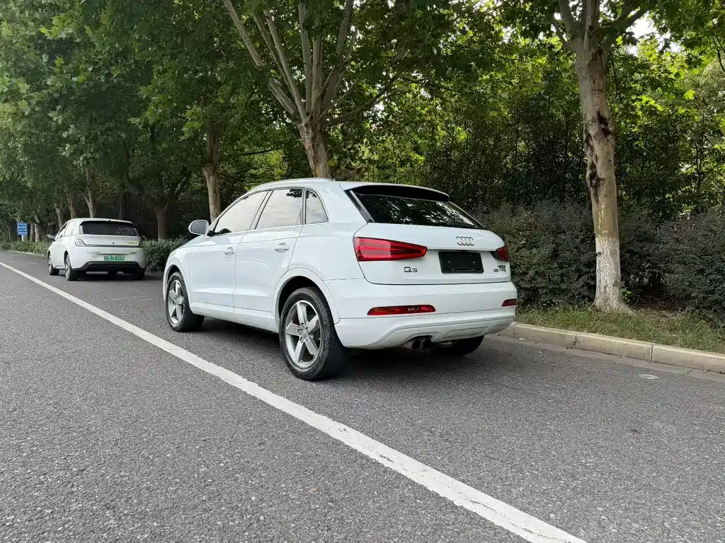 Audi Q3 — миниатюра 8