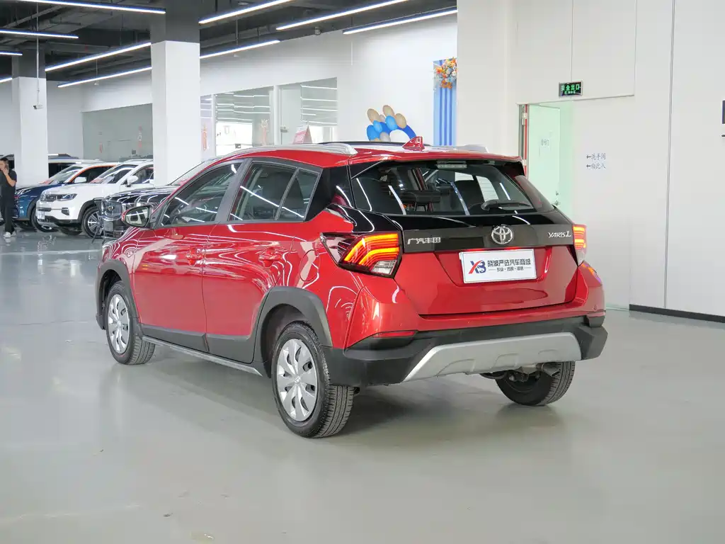 TOYOTA YARIS L ZHIXUAN