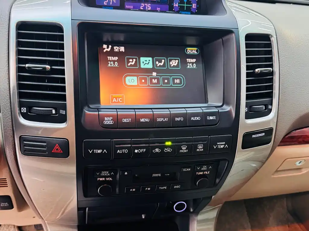 Toyota Prado — миниатюра 13