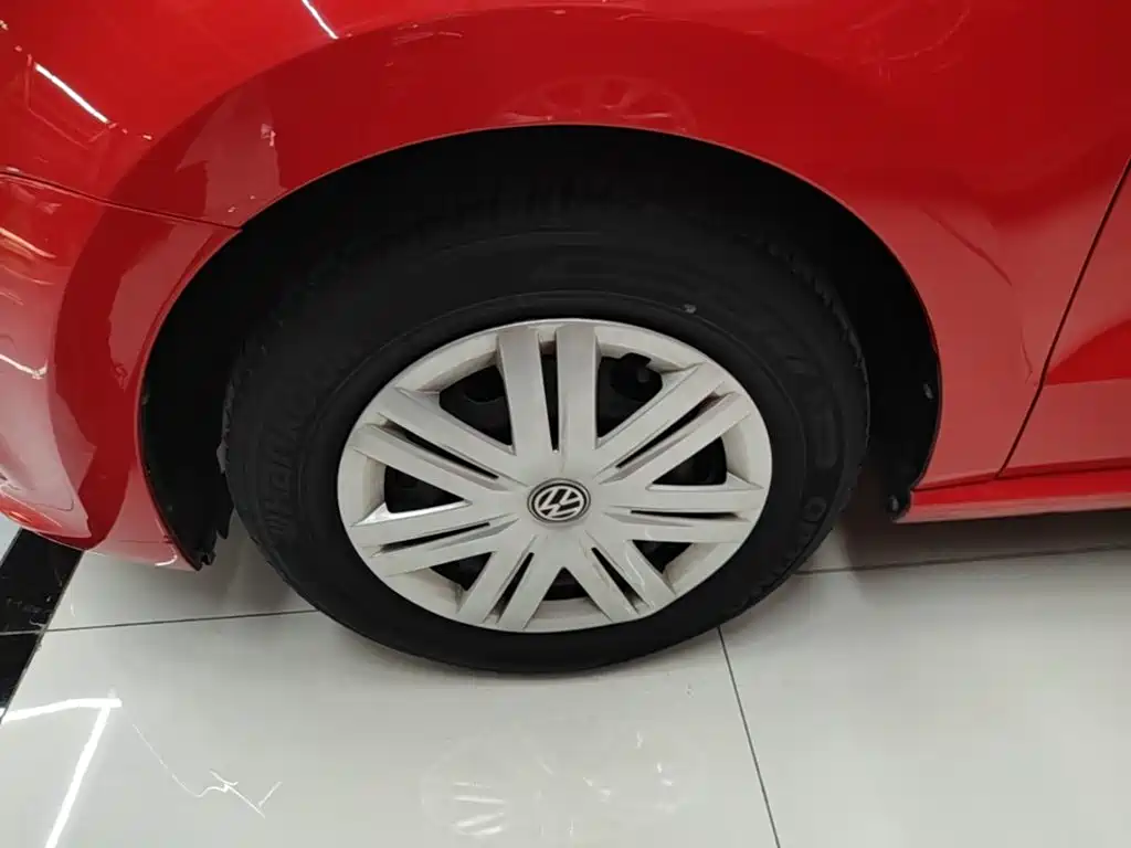 Volkswagen Polo — миниатюра 23