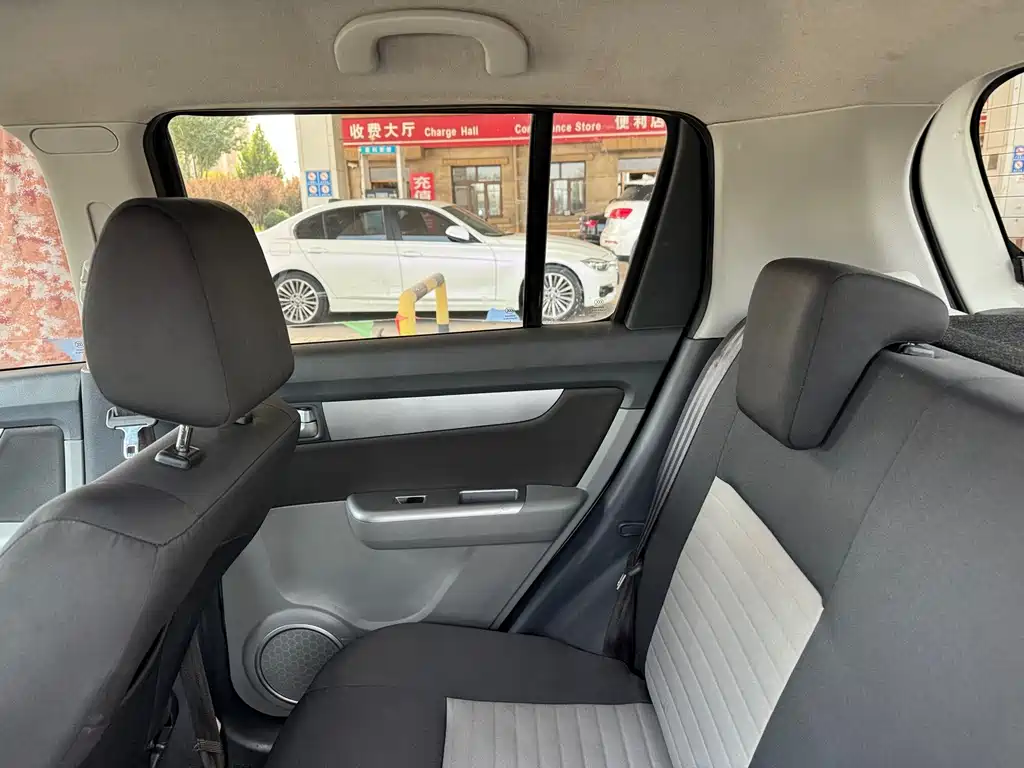 Suzuki Swift — миниатюра 9