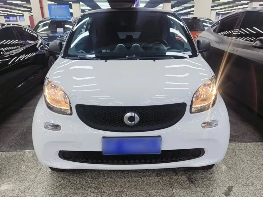 smart Smart Fortwo — миниатюра 3