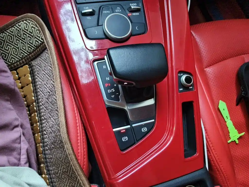 Audi A4L — миниатюра 7