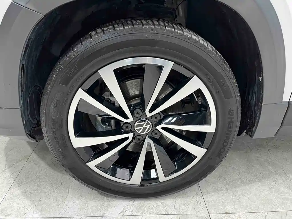 Volkswagen Tharu — миниатюра 24