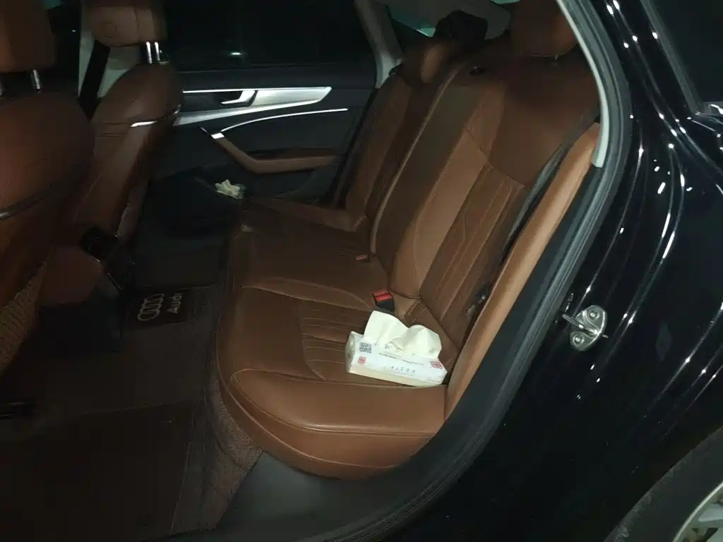 Audi A6L — миниатюра 15