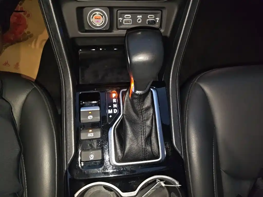 Jeep Grand Commander — миниатюра 14