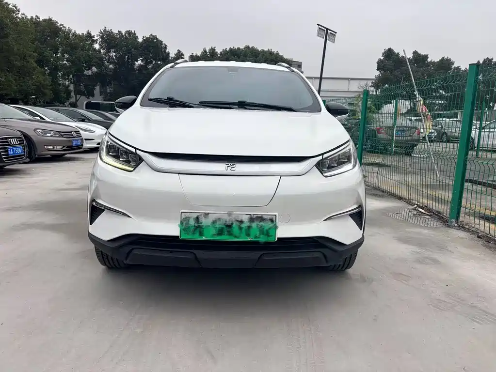 BYD Yuan Pro — миниатюра 2