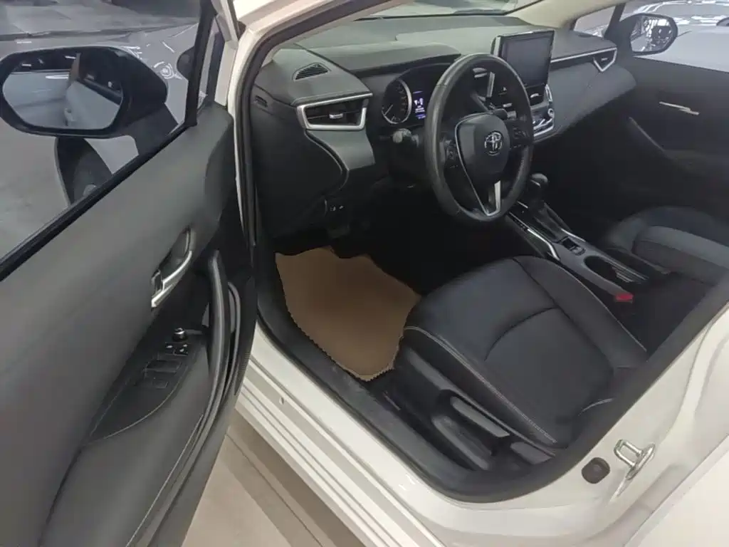 Toyota Corolla — миниатюра 16