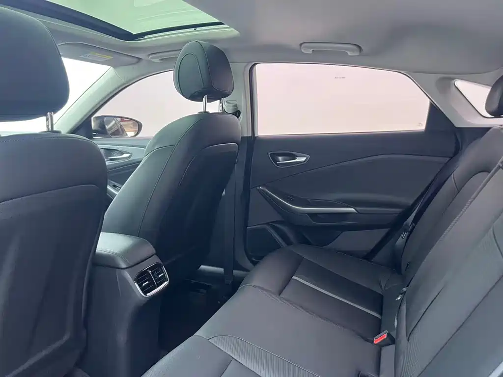 Hyundai Fista — миниатюра 6
