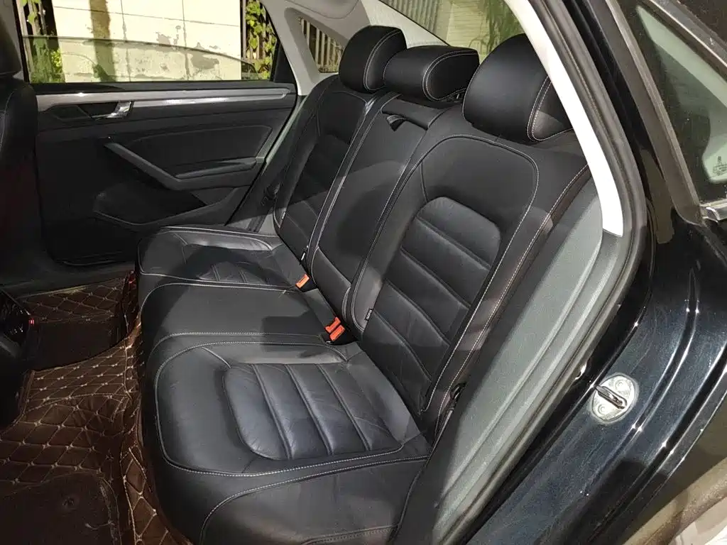 Volkswagen Passat — миниатюра 18