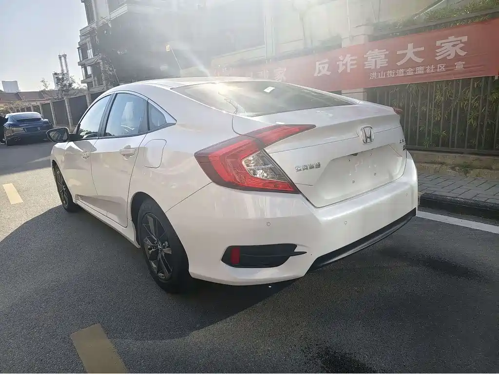 HONDA CIVIC