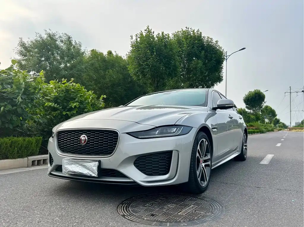 Купить Jaguar XEL