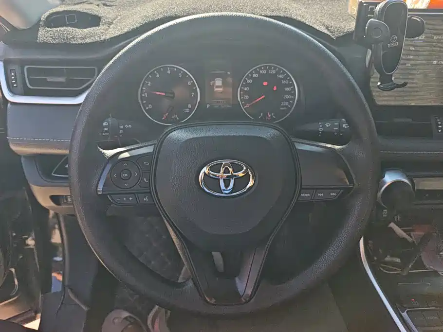 Toyota Wildlander — миниатюра 15