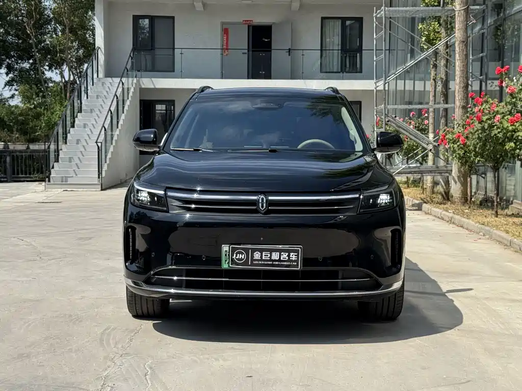AITO AITO M7 — миниатюра 2