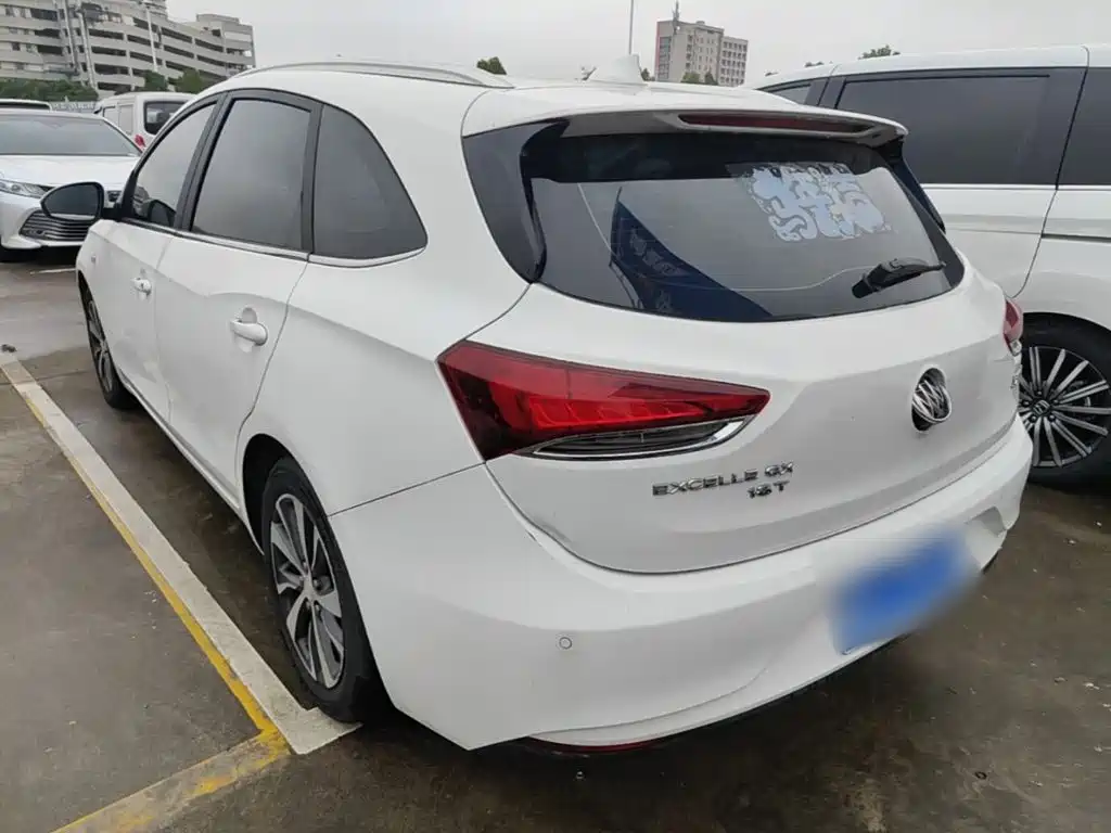 Buick Excelle — миниатюра 5