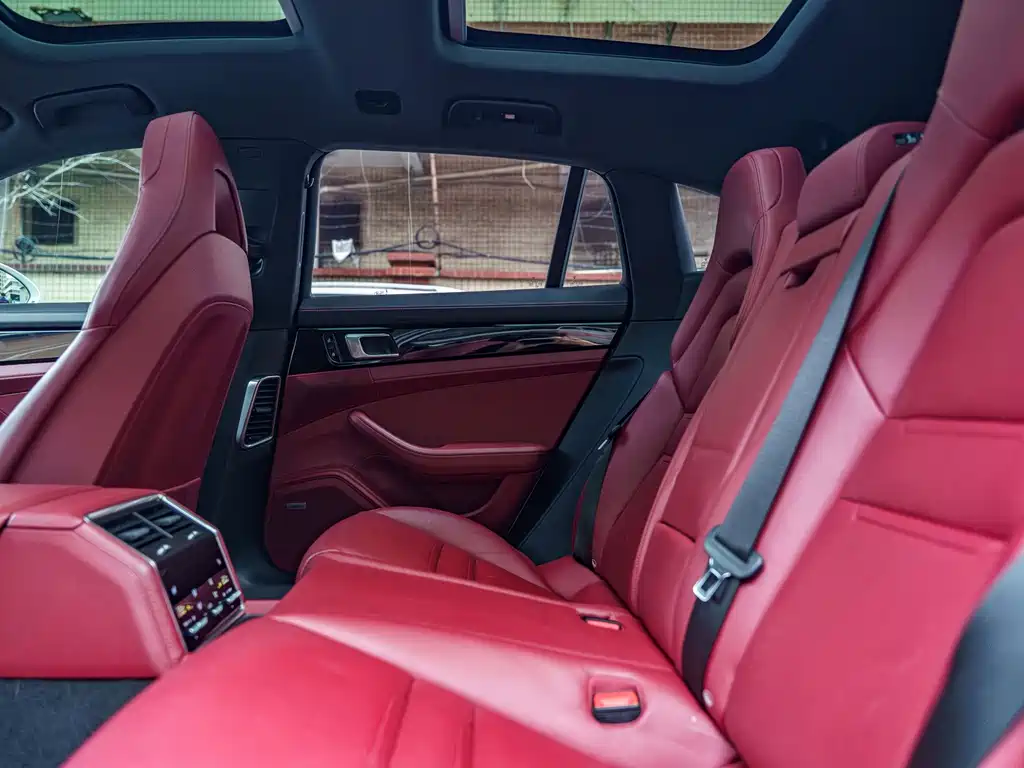 Porsche Panamera — миниатюра 15