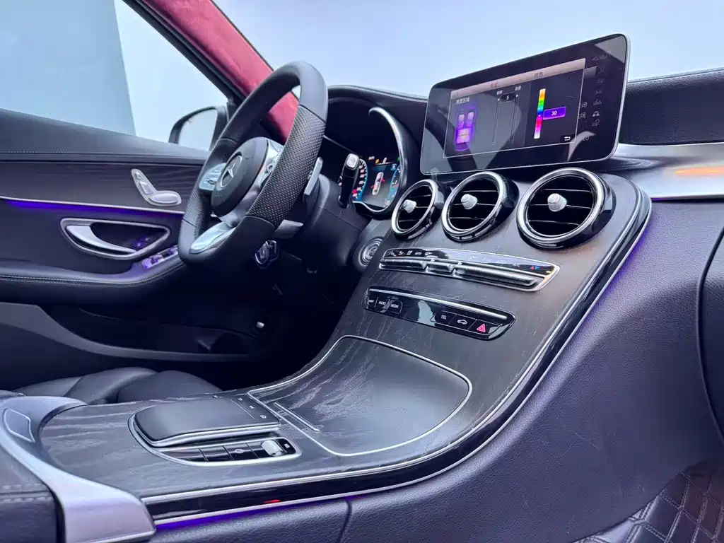 Mercedes-Benz C-Class — миниатюра 10