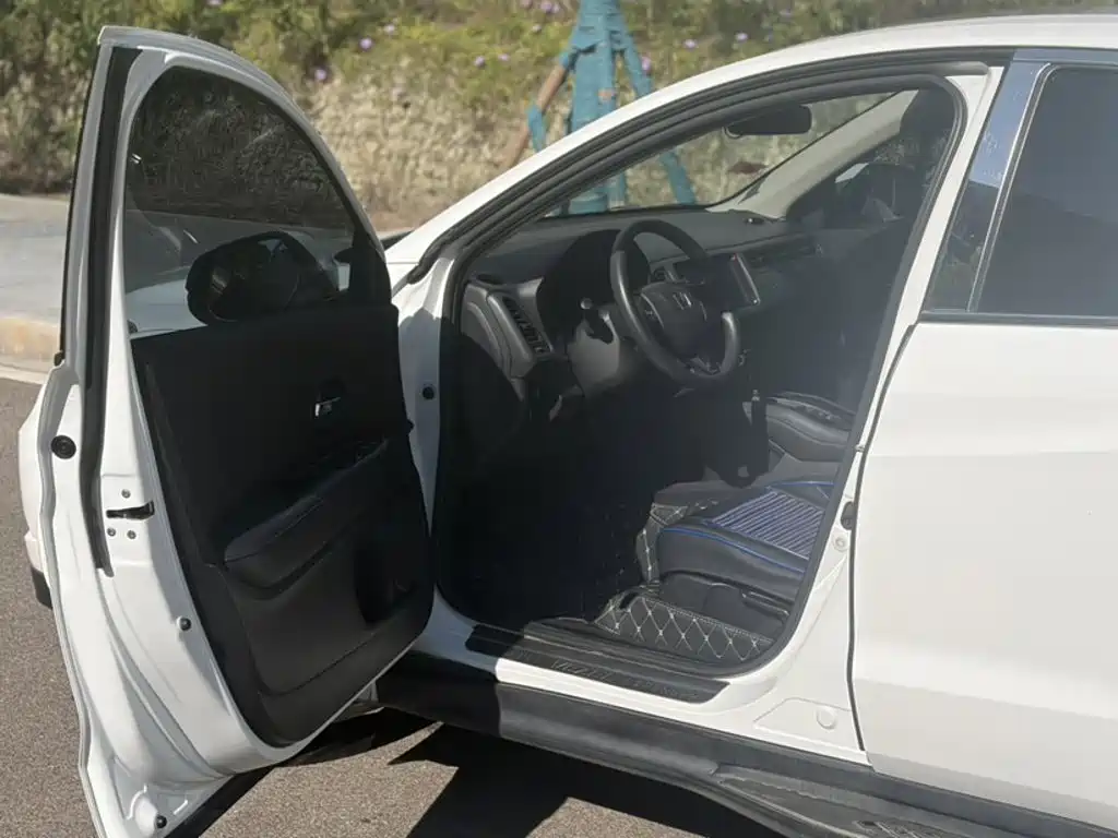 Honda Vezel — миниатюра 15