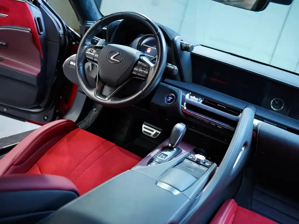 Lexus LC — миниатюра 51