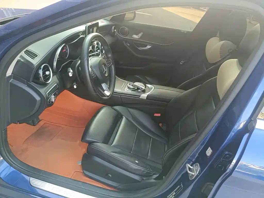 Mercedes-Benz C-Class — миниатюра 15