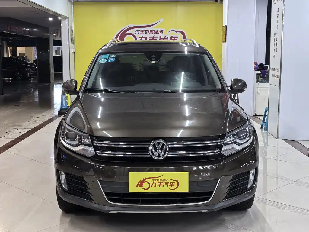 Volkswagen Tiguan — миниатюра 2