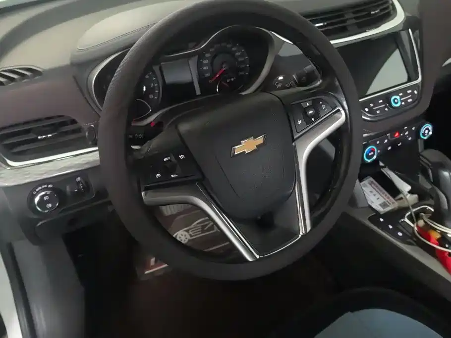 Chevrolet Malibu — миниатюра 15