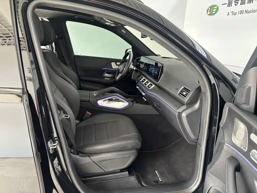 Mercedes-Benz GLS — миниатюра 26