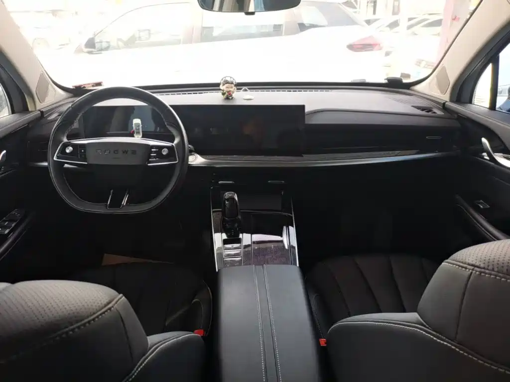 Roewe RX5 MAX — миниатюра 10
