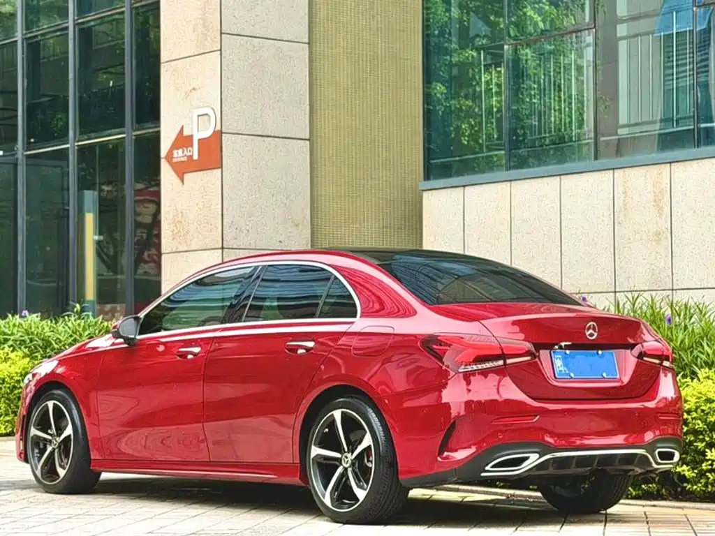 Mercedes-Benz A-Class — миниатюра 6