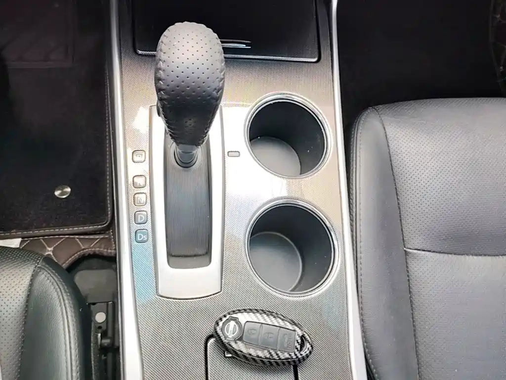 Nissan Teana — миниатюра 14