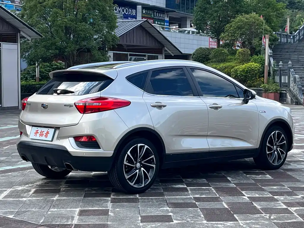 Geely Emgrand GS — миниатюра 4