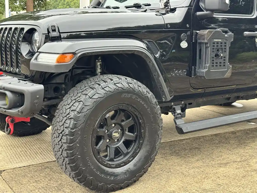 Jeep Gladiator — миниатюра 9