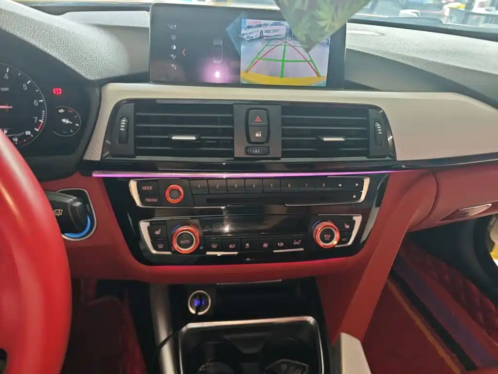 BMW 4 Series — миниатюра 13