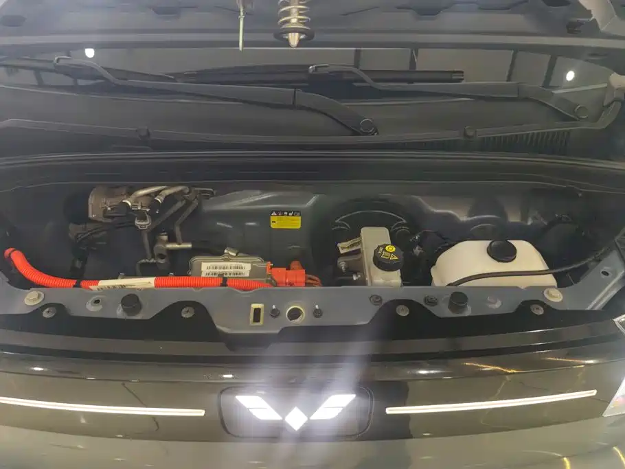 Wuling MINIEV — миниатюра 10