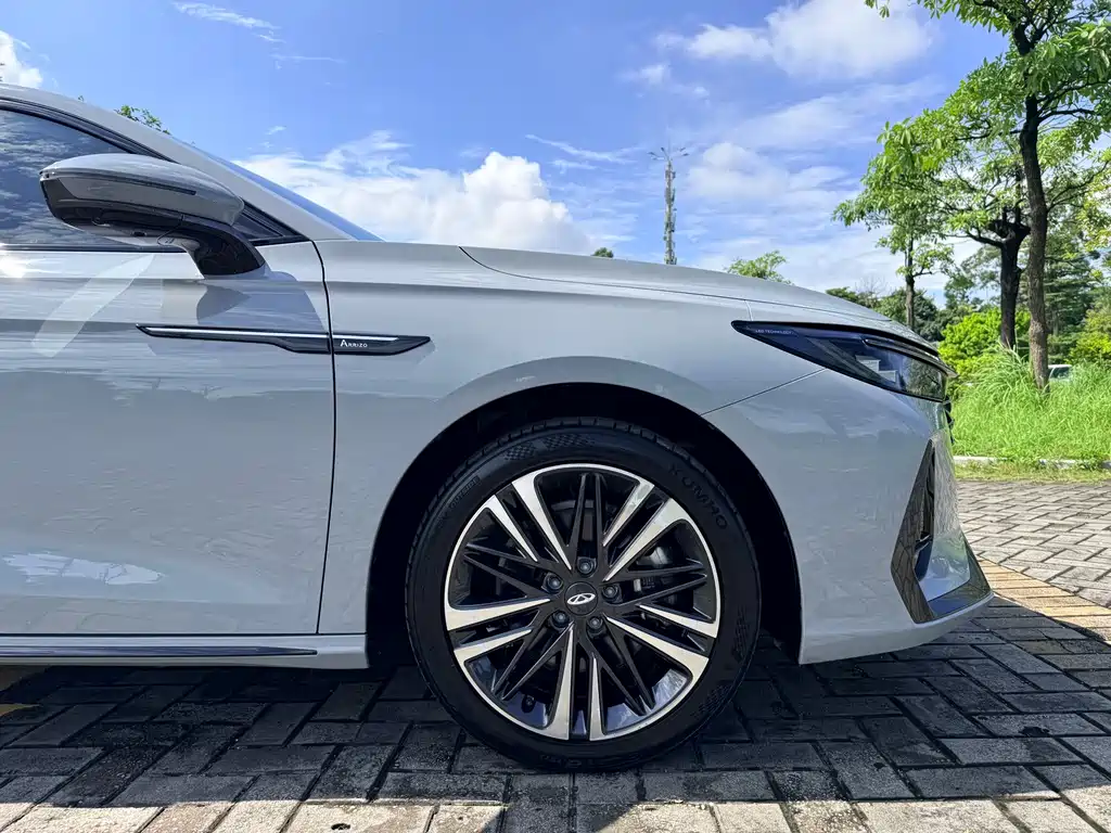Chery Arrizo 8 — миниатюра 25
