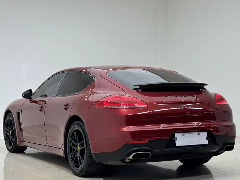 Porsche Panamera — миниатюра 7