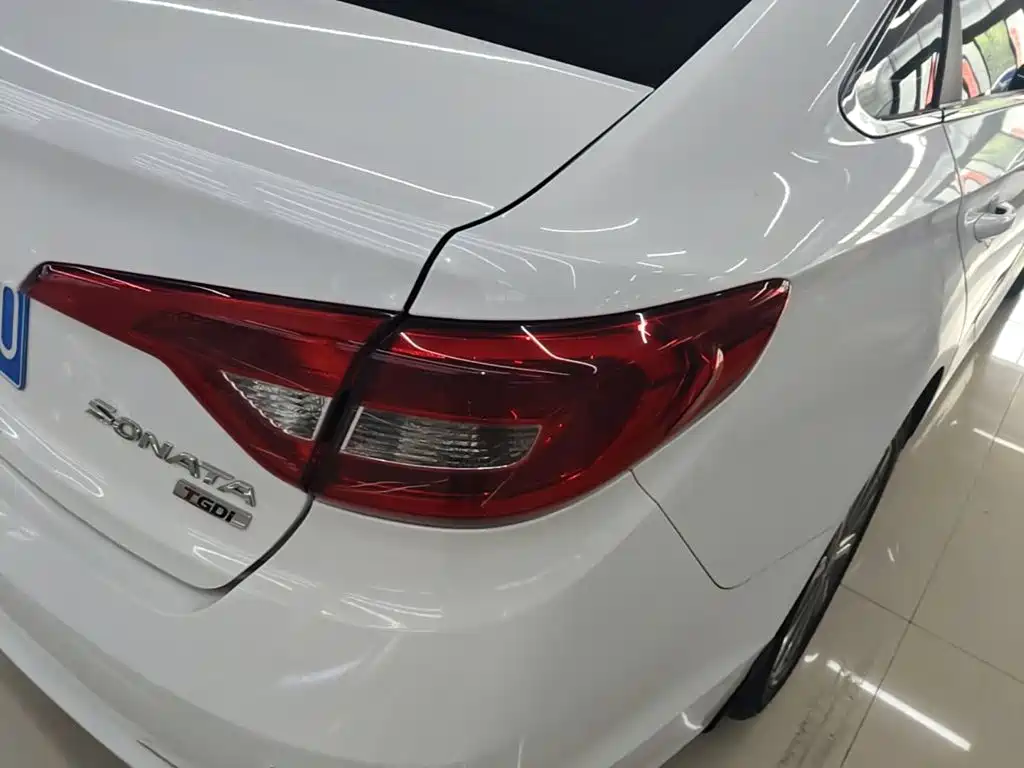 Hyundai Sonata — миниатюра 8