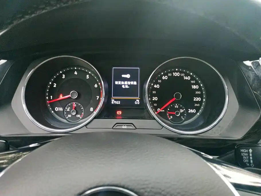 Volkswagen Tiguan L — миниатюра 14