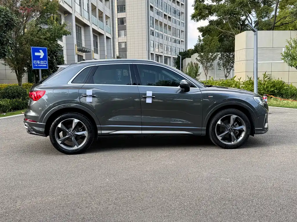 Audi Q3 — миниатюра 35