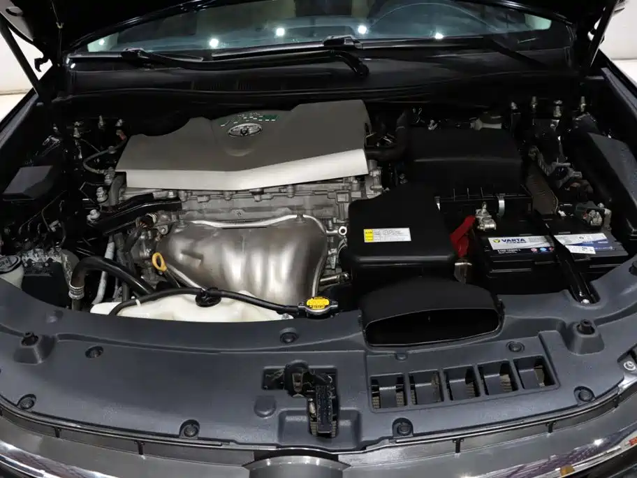 Toyota Camry — миниатюра 19
