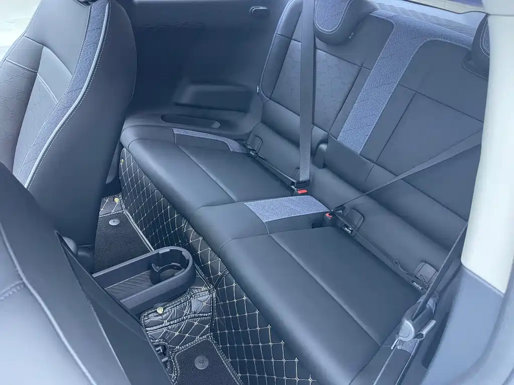 MINI MINI COOPER EV — миниатюра 9