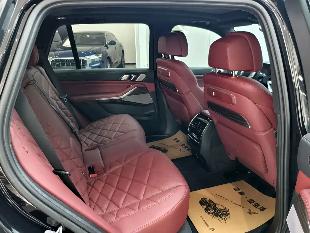 BMW X5 — миниатюра 7