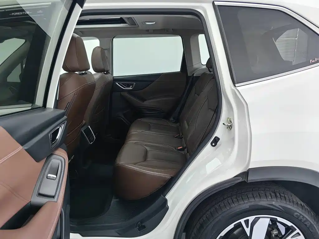 Subaru Forester — миниатюра 15