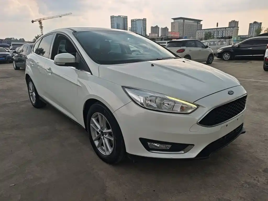 Ford Focus — миниатюра 4