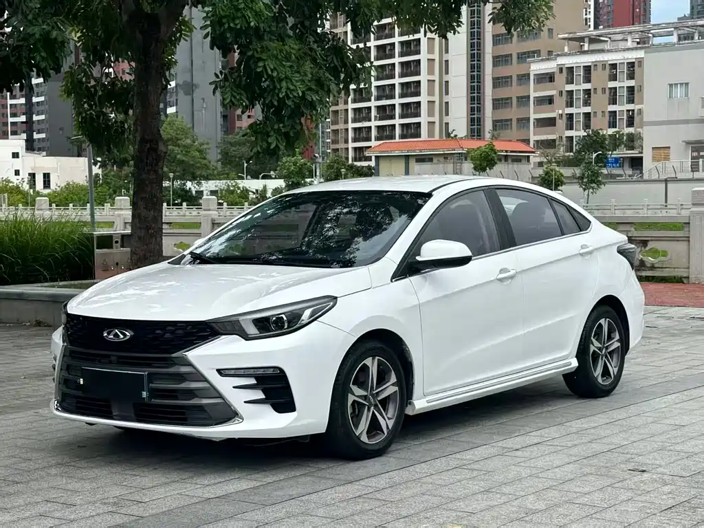 Chery Arrizo 5 PLUS