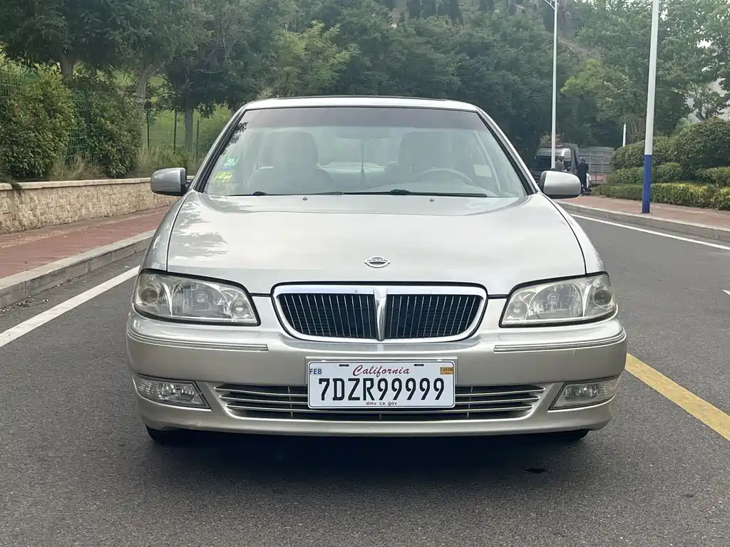 Nissan Bluebird Classic — миниатюра 3