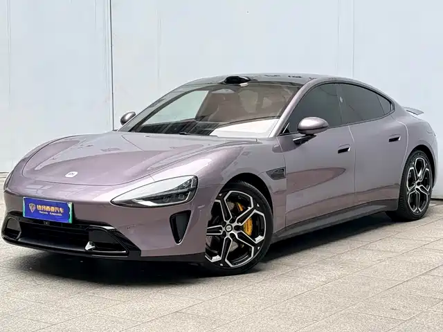 XIAOMI CAR XIAOMI SU7 2025