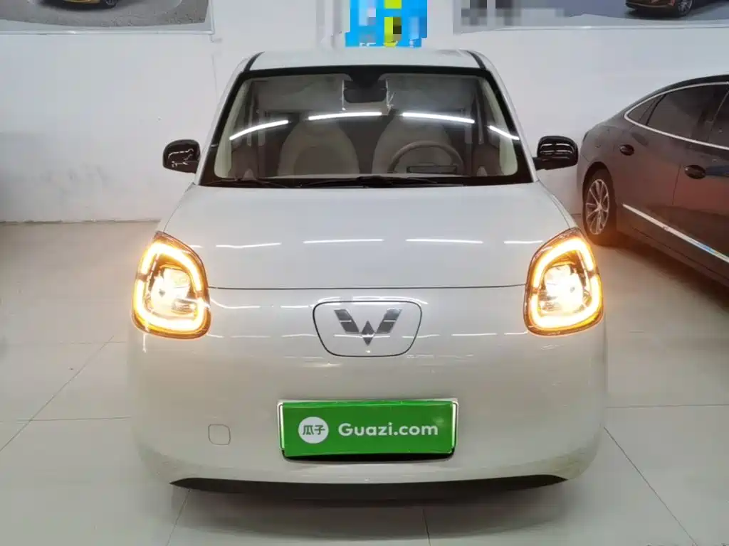 Wuling MINIEV — миниатюра 3